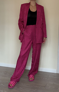 Zara kostüüm