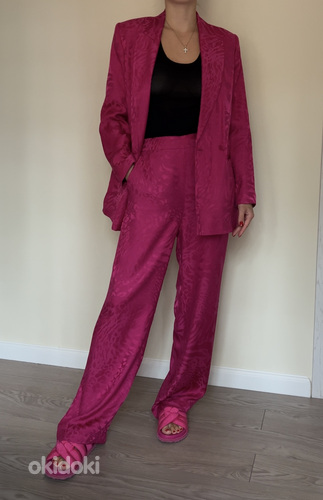 Костюм Zara