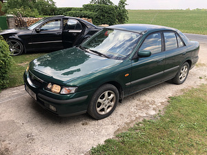 Mazda 626 66kw 1.8bens (1 foto / 12)