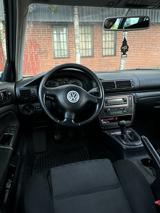 Volkswagen Passat 1.9 diisel, Manuaal. (7 foto / 11)