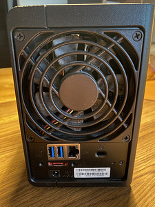 NAS Synology DS214play (3 foto / 4)