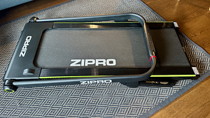 Беговая дорожка Zipro Jogger (2 фото из 4)