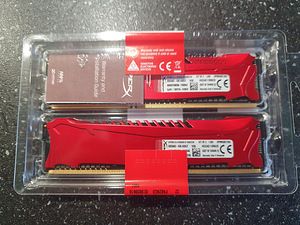 UUS HyperX Kingston 8GB (2x4GB) DDR3 2400MHz CL11DIMM Savage (2 foto / 3)