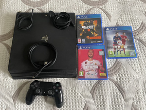 Playstation 4 PRO CUH-7216B + 3 mängu (1 foto / 3)