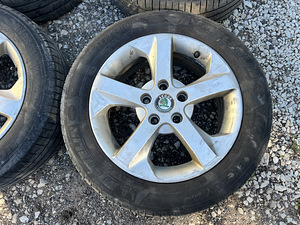 16" 5x112 skoda veljed suverehvidega (4 foto / 9)