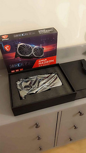 MSI RX 6600 Mech 2x garantii 1.5 a. (2 foto / 5)