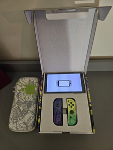 Nintendo Switch Oled Splatoon Limited Edition + ümbis (2 foto / 3)
