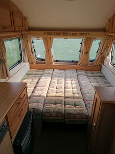 Haagissuvila Elddis Avante (7 foto / 10)