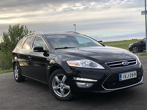 Ford Mondeo Titanium 2.0d 120kw (1 foto / 13)