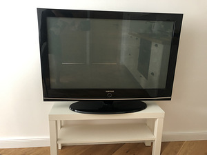 Продается Samsung 42" телевизор (1 фото из 2)
