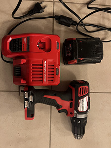 Milwaukee M18 BDD komplekt Bosch GKS 190 (2 foto / 4)