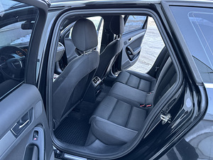 Audi A4 2.0D 105kw автомат (10 фото из 15)