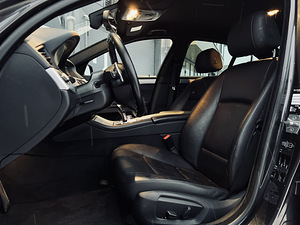BMW F10 520d LCI (7 foto / 8)