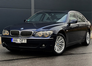 BMW 750 Exclusive 4.8 270kW (1 foto / 15)