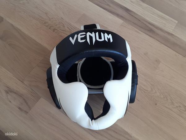 Боксерский шлем Venum Challenger. (фото #1)