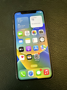 iPhone X, 256GB (4 фото из 5)