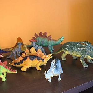 DINOSAURUSED - 20 TK (2 foto / 3)