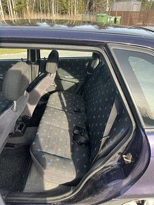 Opel Astra F (9 foto / 10)