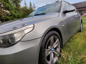 BMW 525D 2.5 R6 130kW (9 foto / 15)
