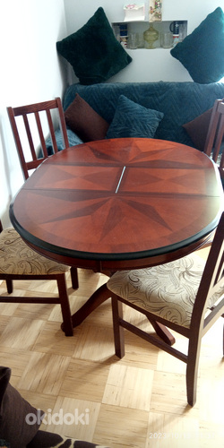 Laud ja 4 toolidega (foto #2)