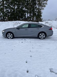 Opel Insignia Grand Sport (7 foto / 15)
