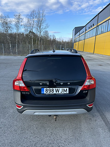 Volvo XC 70 2013 (4 foto / 10)