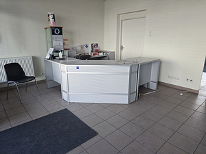 ADMINISTRAATORILAUD Vastuvõtulaud infolaud infolett (1 foto / 4)