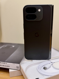 Google Pixel 9 Pro Fold 512GB Obsidian (3 foto / 3)