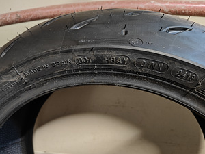 Mootorratta rehv Michelin Power RS + 200 55 17 (3 foto / 3)