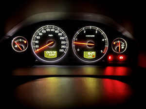 Volvo V70 (10 фото из 10)