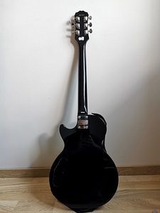 Epiphone Les Paul Guitar + Amp package (2 foto / 4)