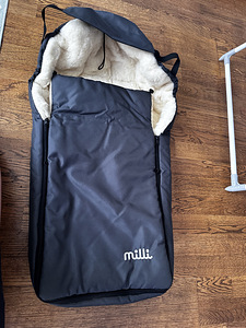 MILLI magamiskott kärule(Vankrikoti sisu: 100% lambavill) (1 foto / 5)