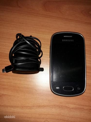 Mobiiltelefon Samsung Galaxy Star GT-S5280 (foto #2)