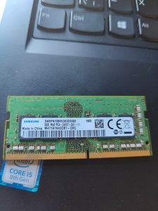 LAPTOP RAM SAMSUNG DDR4 8GB 1Rx8 PC4-2400T-SA1-11 (1 foto / 1)