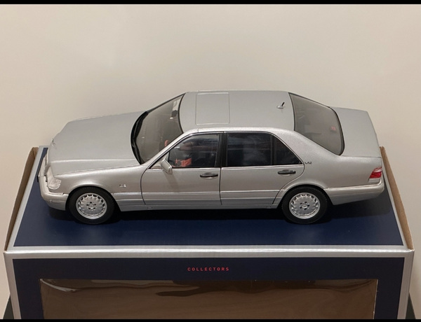 Mudel Mercedes-benz S600 1:18 Norev