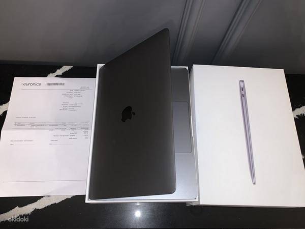 MacBook Air (Retina, 13 дюймов, 2020 г.) 256 ГБ «Серый космос» (фото #2)