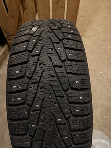 235/60R18 hakkapeliitta 7 SUV (1 foto / 3)