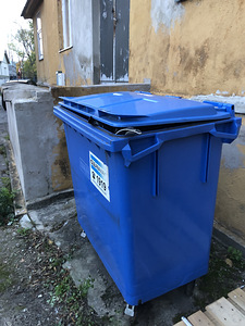 Prügikonteiner 660 l (1 foto / 2)