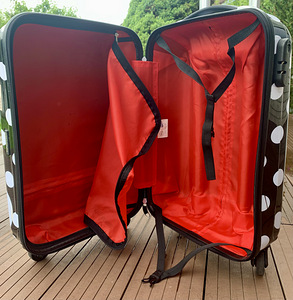 Детский чемодан American Tourister (2 фото из 3)