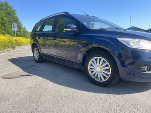 Ford Focus 1.6 80kw tdi. Manual. (7 foto / 9)