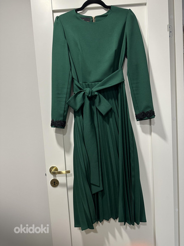 Müüa Kirill Safonovi disaini kleit (foto #1)