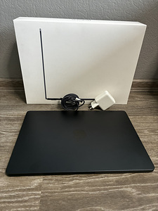 Apple MacBook Air 15" M2 8 GB, 512 GB (1 foto / 7)