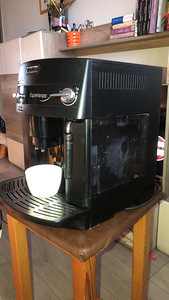 Кофемашина DeLonghi- PRIVELEG (1 фото из 2)