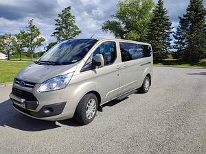 Ford Tourneo Custom 2.2 114kw (9 foto / 10)