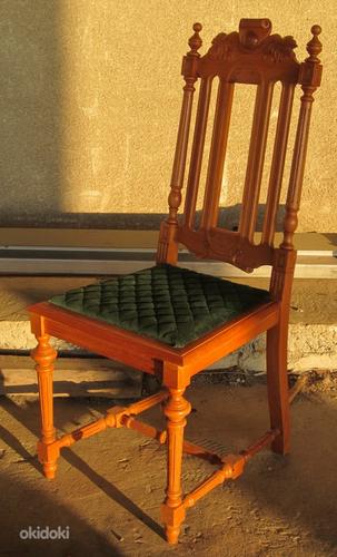 Старомодный стул (фото #1)