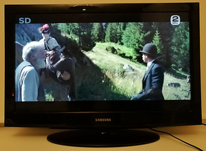 Samsung LE32E420E2W LCD TV 32" (2 foto / 5)