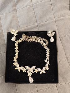 Ehtedekomplekt (1 foto / 2)