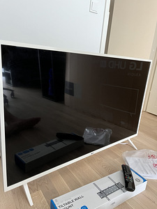 LG TV UHD 43'' UQ76 (AI ThinQ) (4 foto / 8)