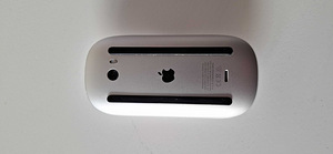 Apple Magic Mouse (2 фото из 2)