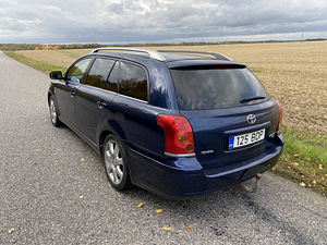 Toyota Avensis 2.0 85kw (3 foto / 4)